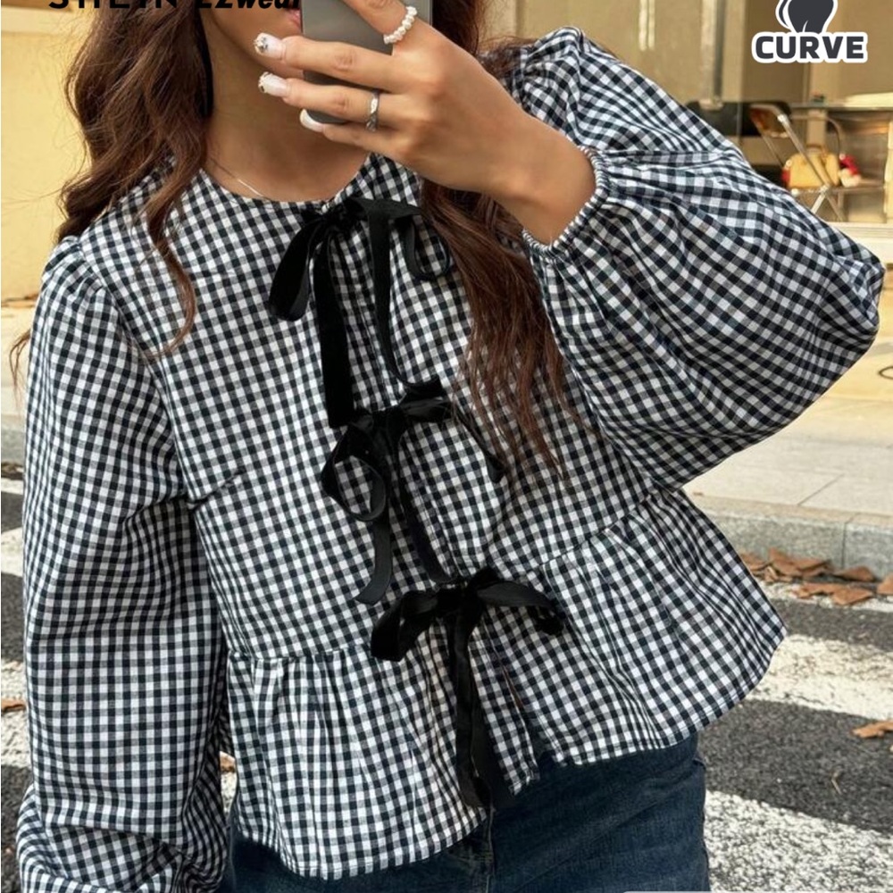 SHEIN Monochrome Gingham Blouse